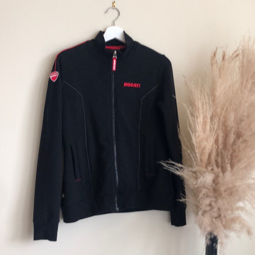 Ducati sweatshirt
